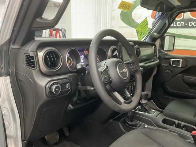 2023 Jeep Wrangler Utility 4D Sport S 4WD - Image 15