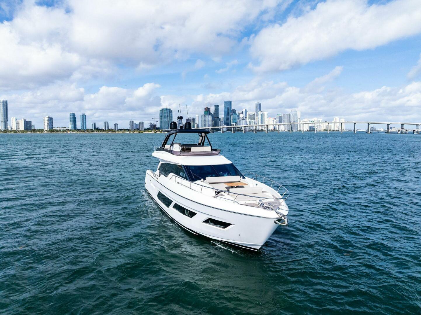 2024 Ferretti Yachts 720 - Image 17