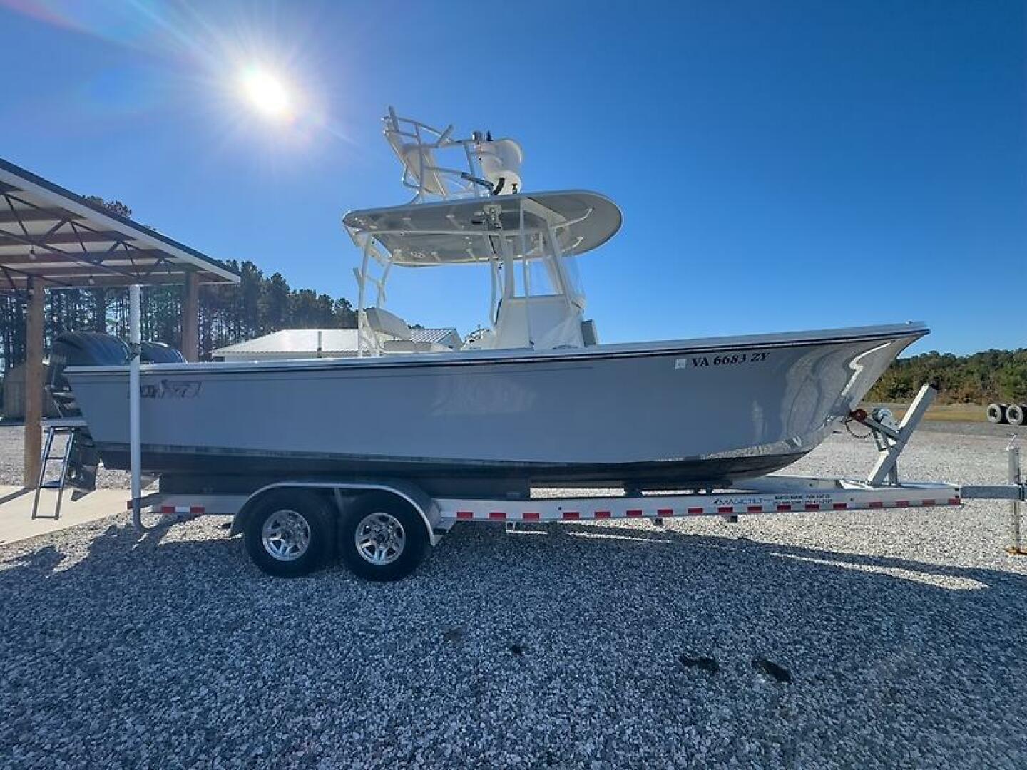 2022 Parker 2801 - Image 1
