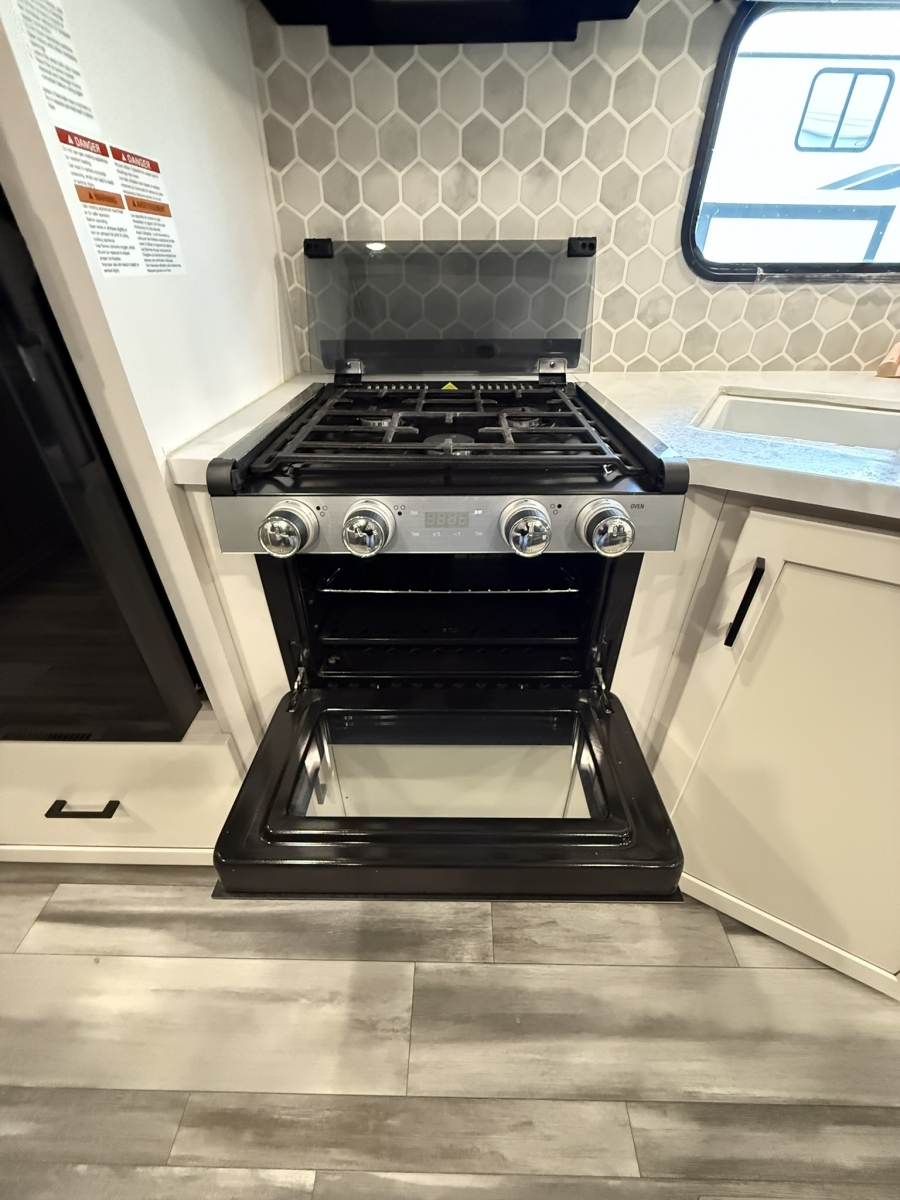 2025 Jayco Jay Flight 265RLS - Image 16