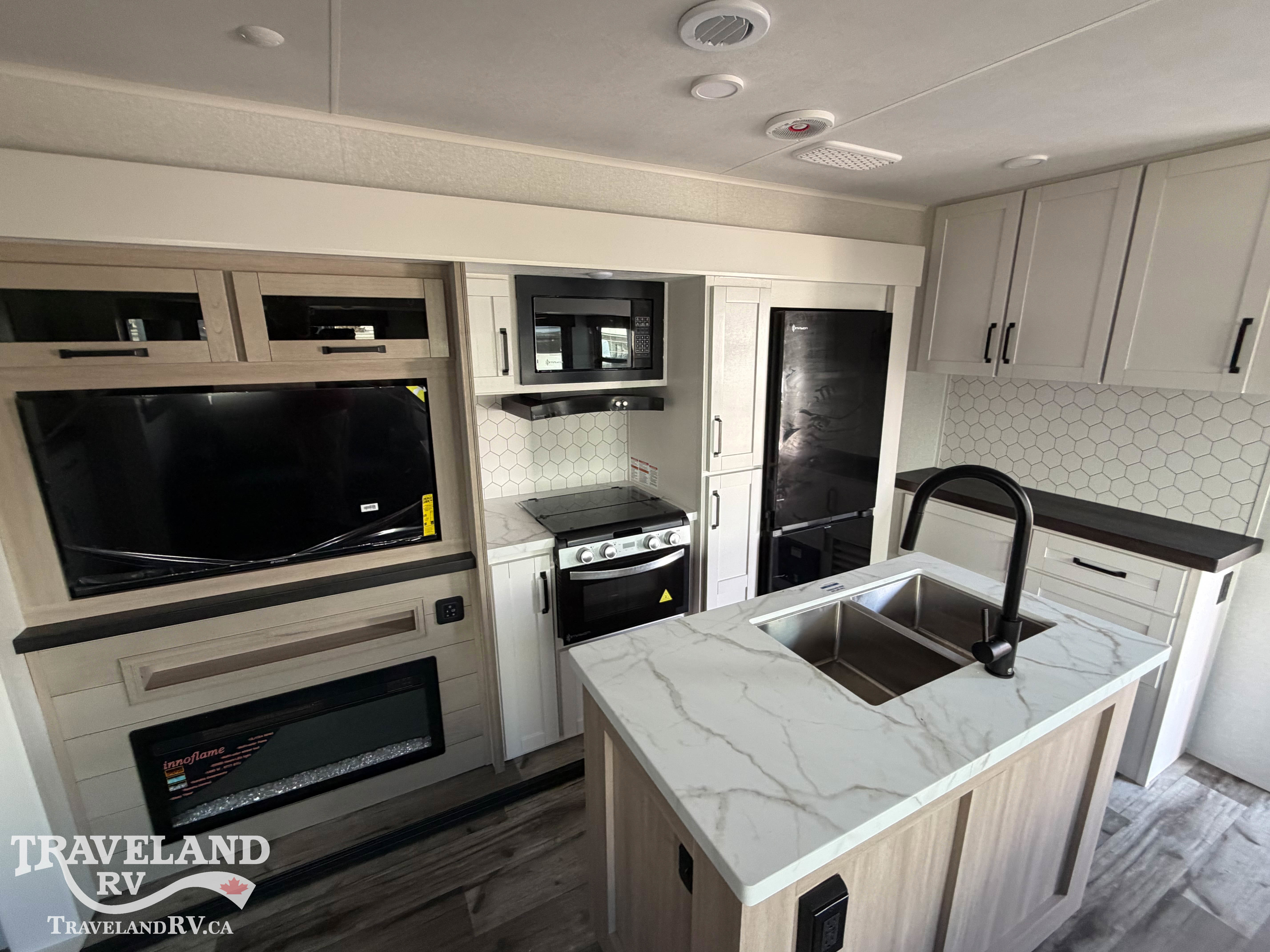 2026 Highland Ridge Roamer Light Duty 31TBTS - Image 13