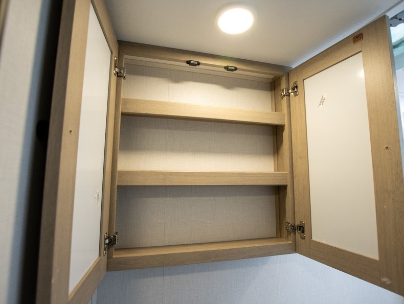 2025 Forest River Sunseeker 2400BDS - Image 17