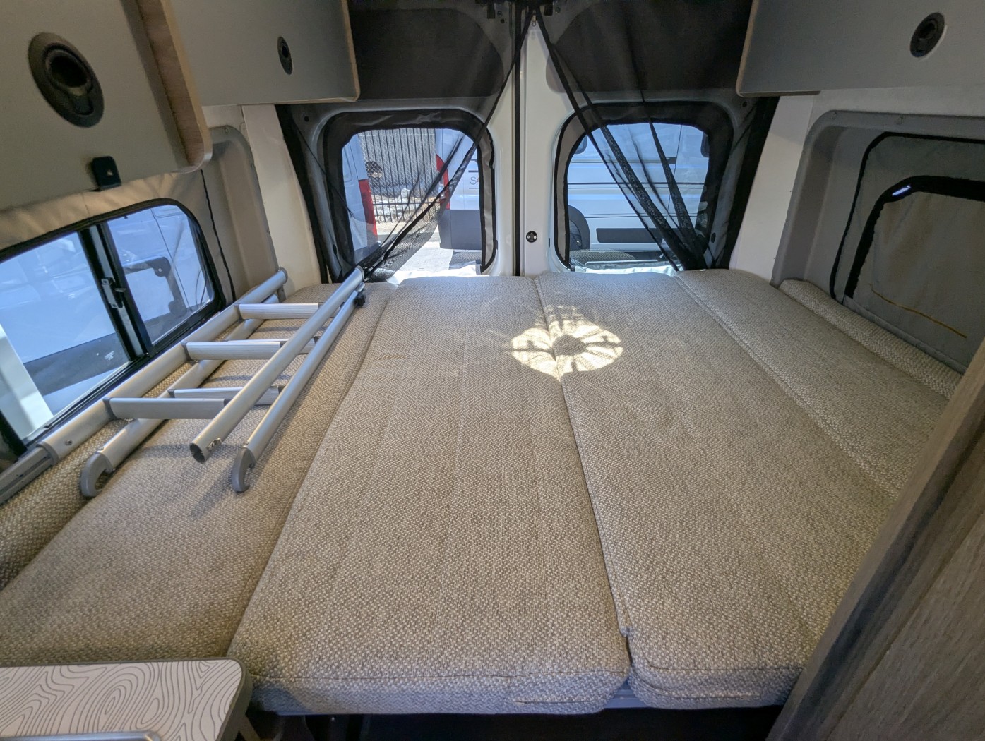 2023 Winnebago Solis NPF 59P - Image 31