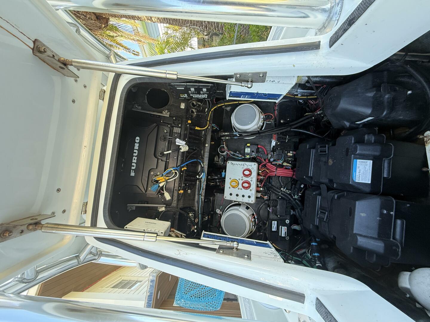 2016 Yellowfin - Image 13
