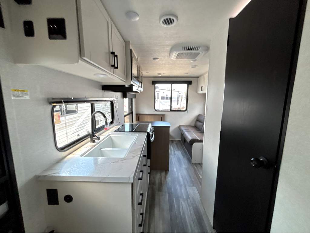 2026 JAYCO JAY FLIGHT SLX 210QB - Image 7