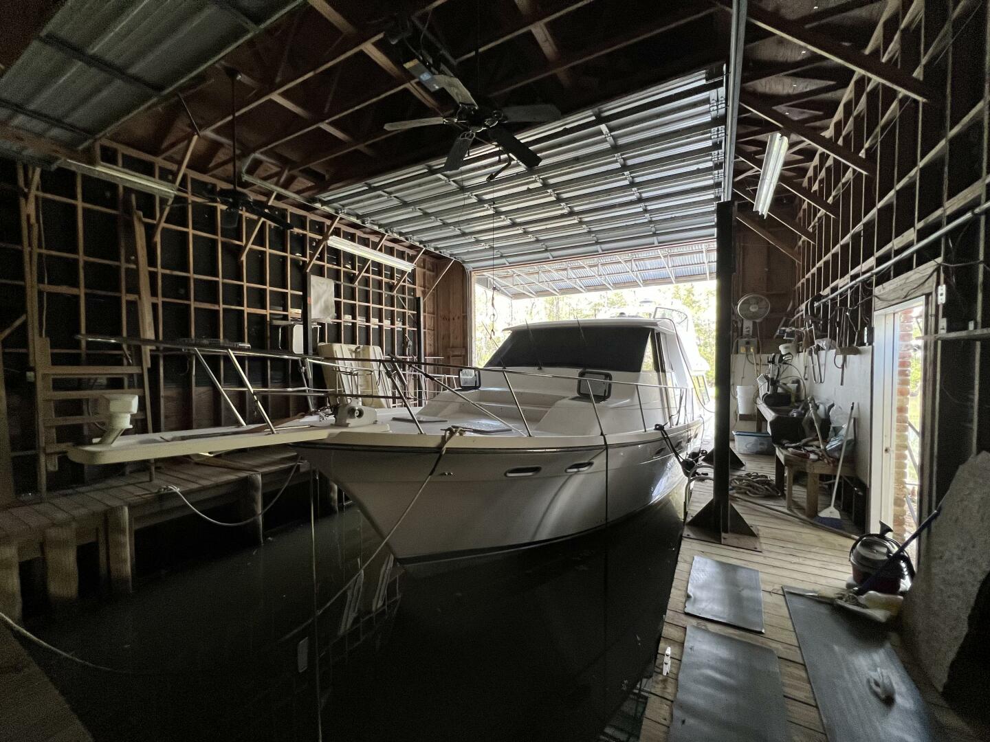 2000 Bayliner 4788 Pilot House Motoryacht - Image 48