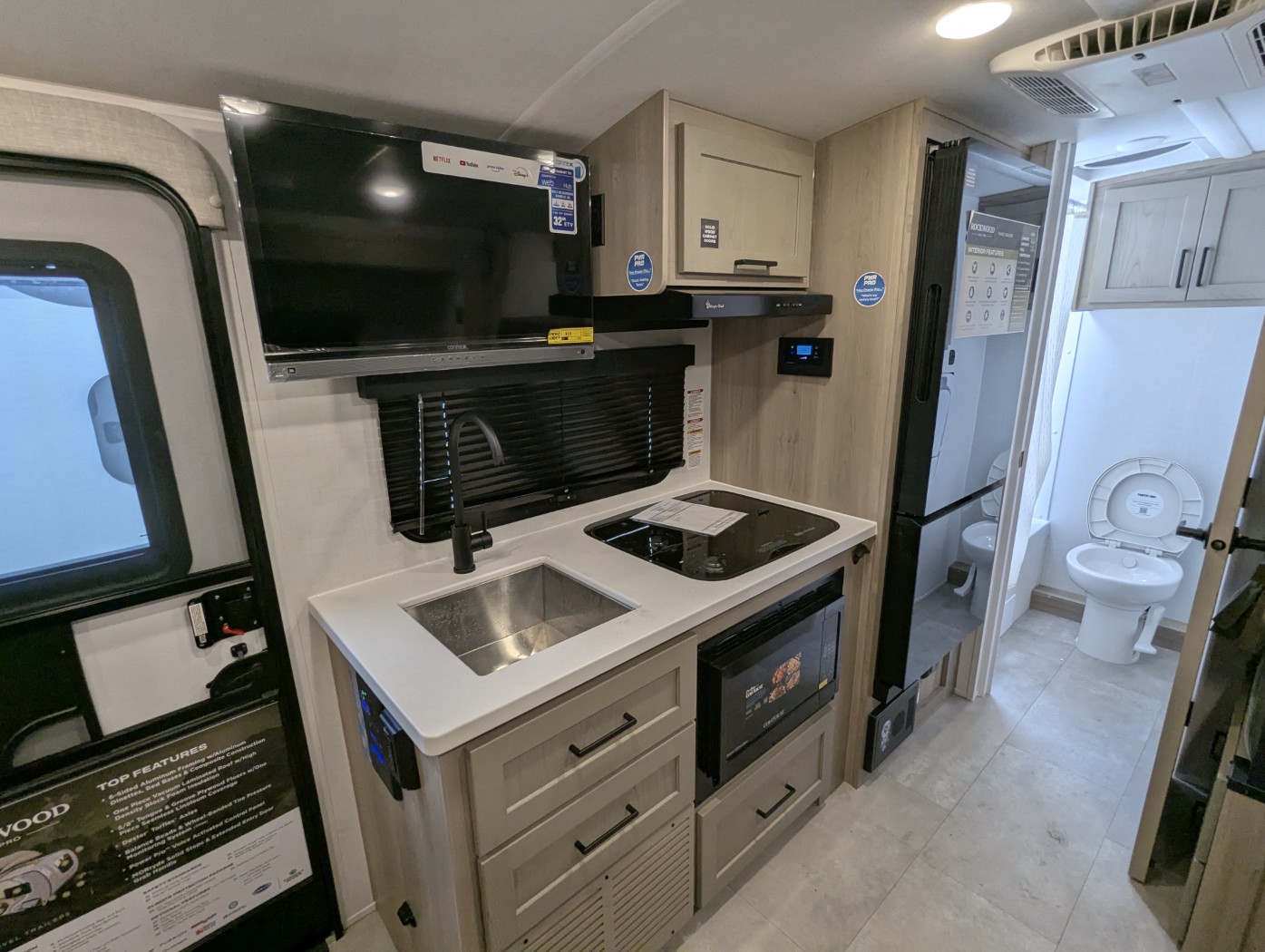 2026 Forest River Rockwood Geo Pro G20BHT - Image 13