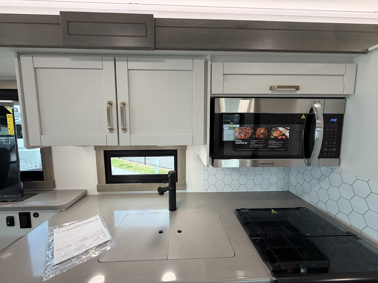 2027 JAYCO PRECEPT 36C - Image 33