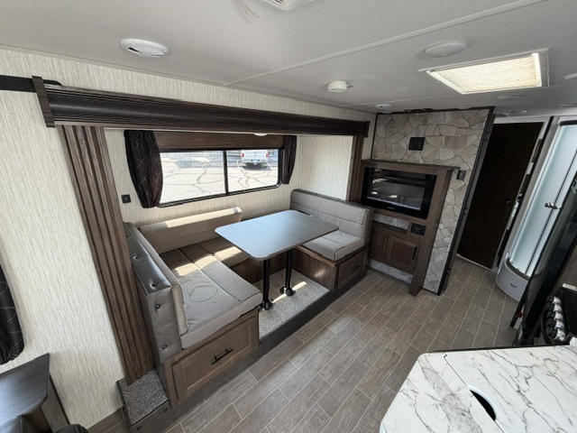 2021 Forest River Cherokee Grey Wolf 23MK - Image 12
