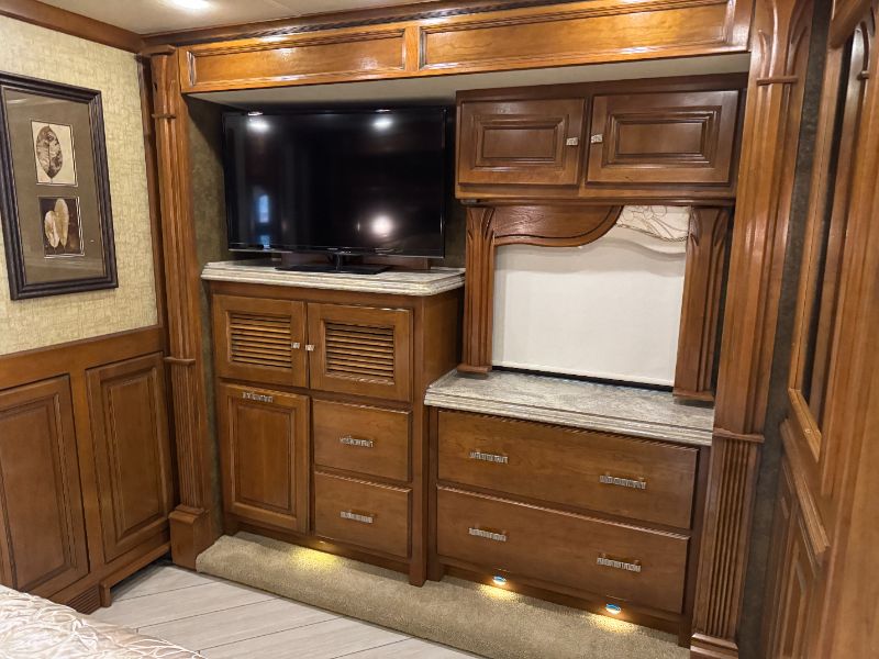 2014 Tiffin Allegro Bus 45 LP - Image 15