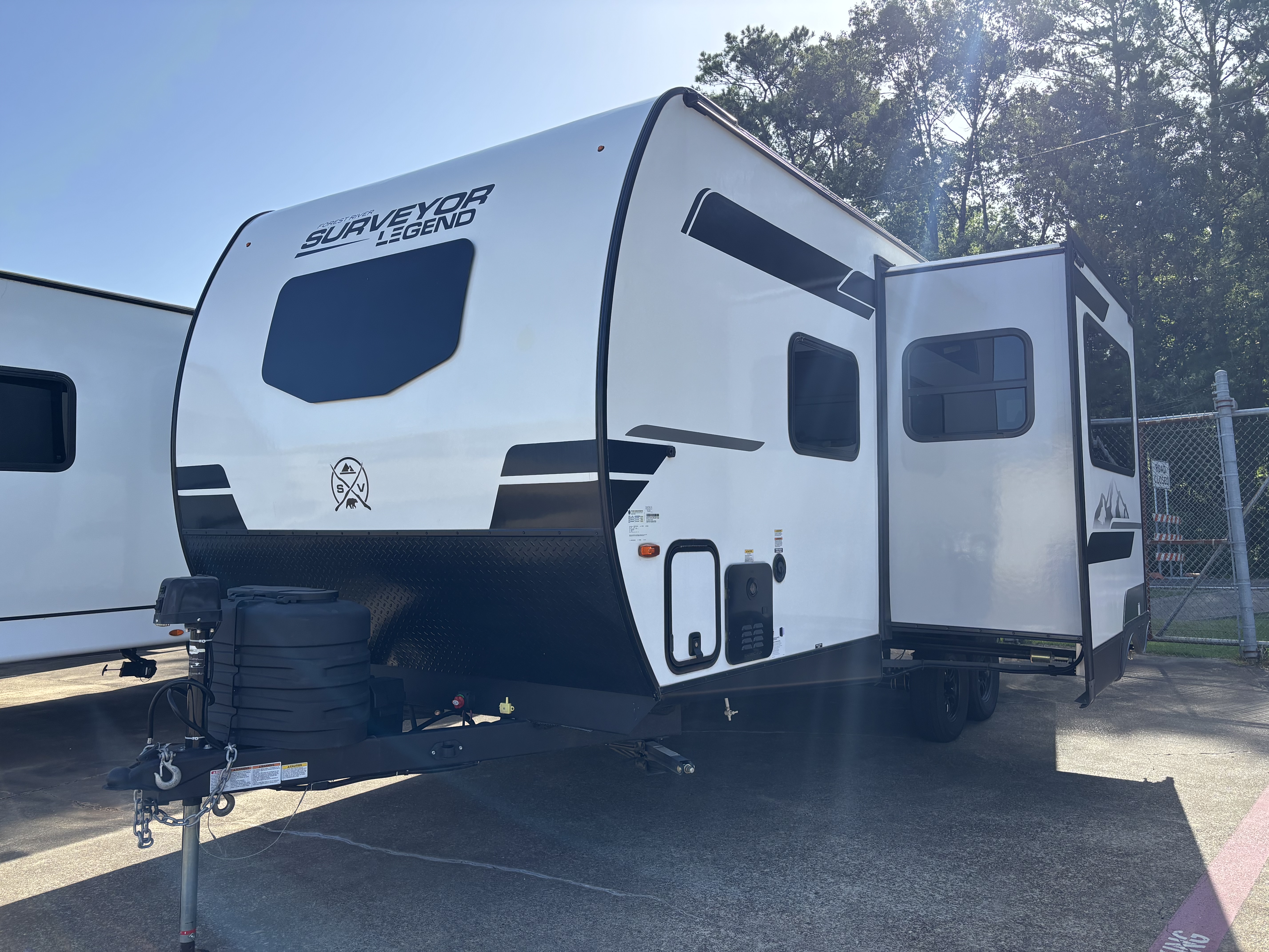 2024 Forest River Surveyor Legend 202RBLE - Image 3