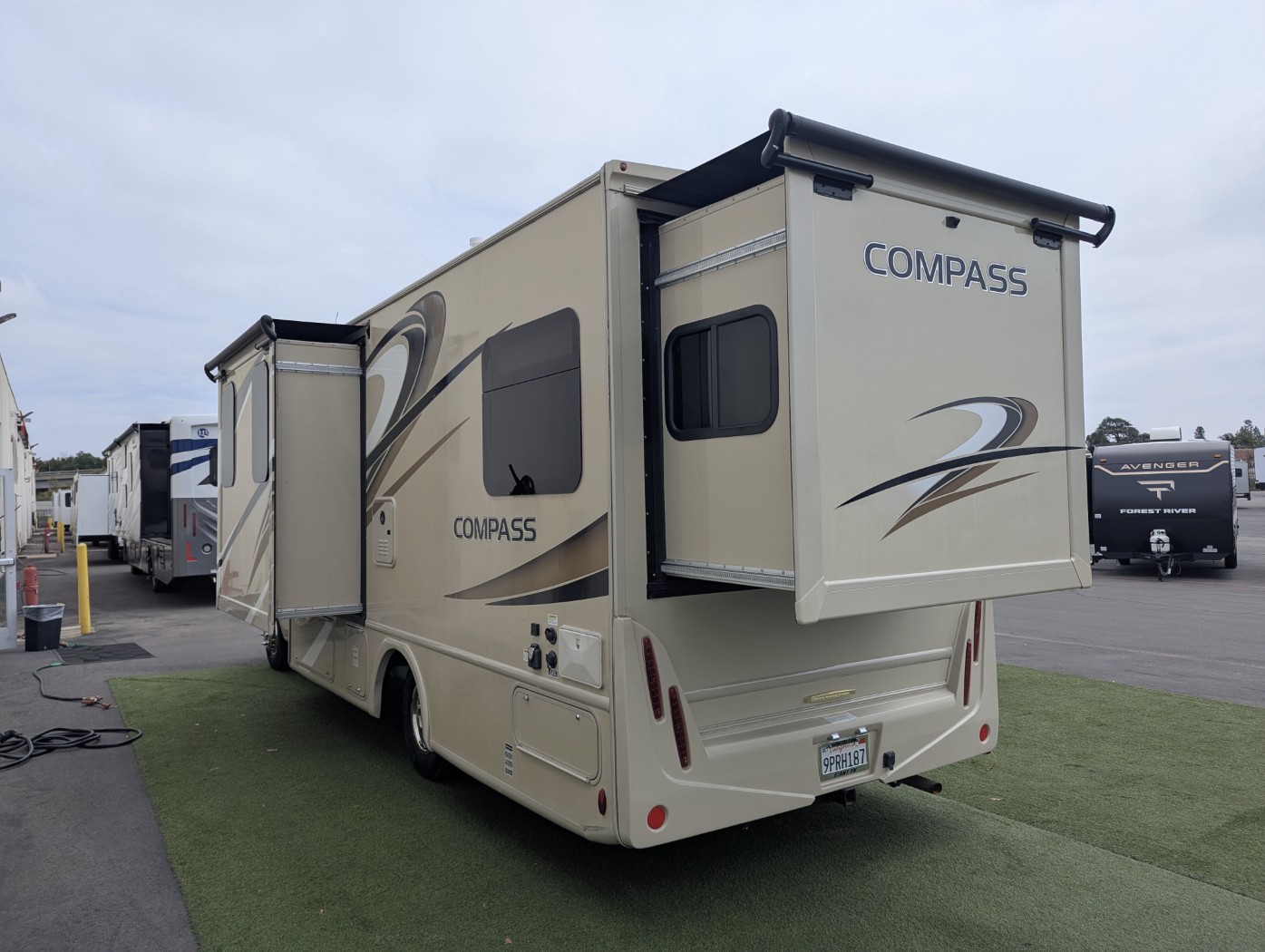 2020 Thor Motor Coach Compass RUV 24SX - Image 4