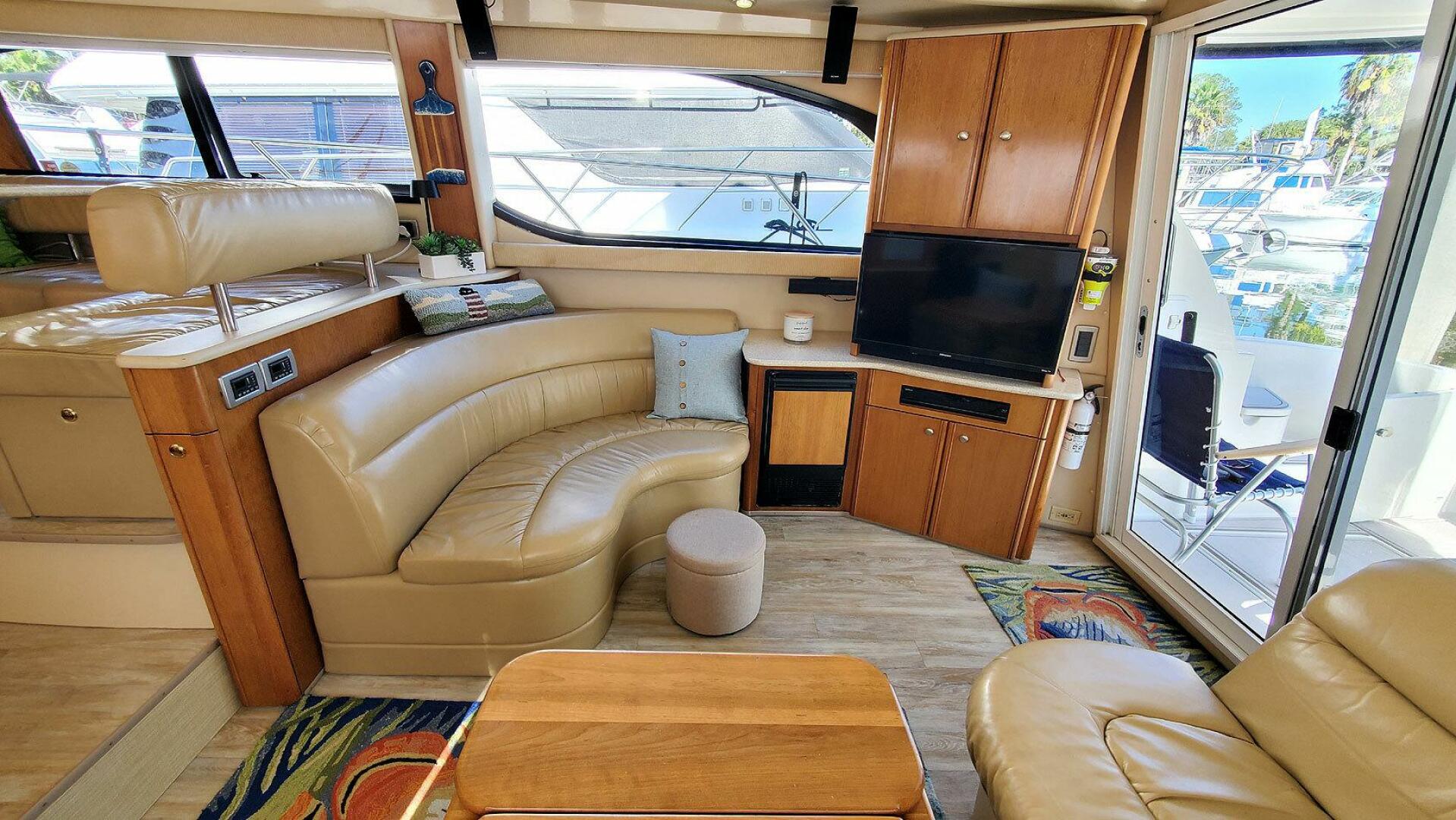 2004 Meridian 411 Sedan Bridge - Image 13