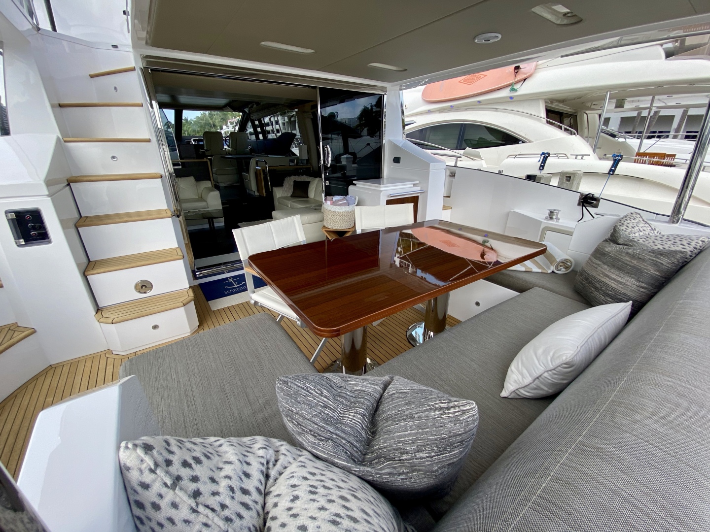 2018 Azimut Flybridge - Image 98