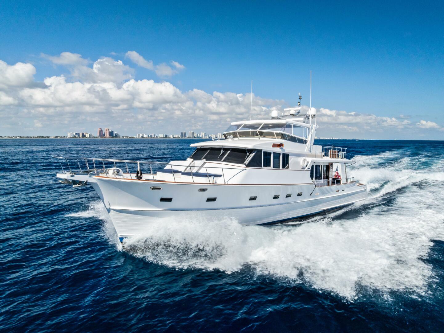2005 Grand Banks 72 Aleutian RP - Image 11