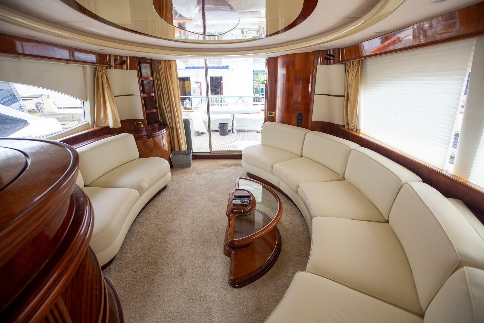 2003 Azimut 74 Solar - Image 3