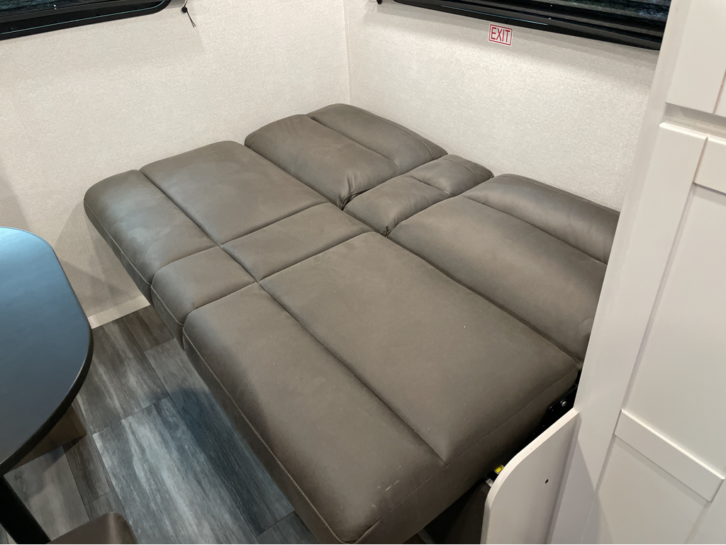 2026 Jayco Jay Flight SLX 210QB - Image 13
