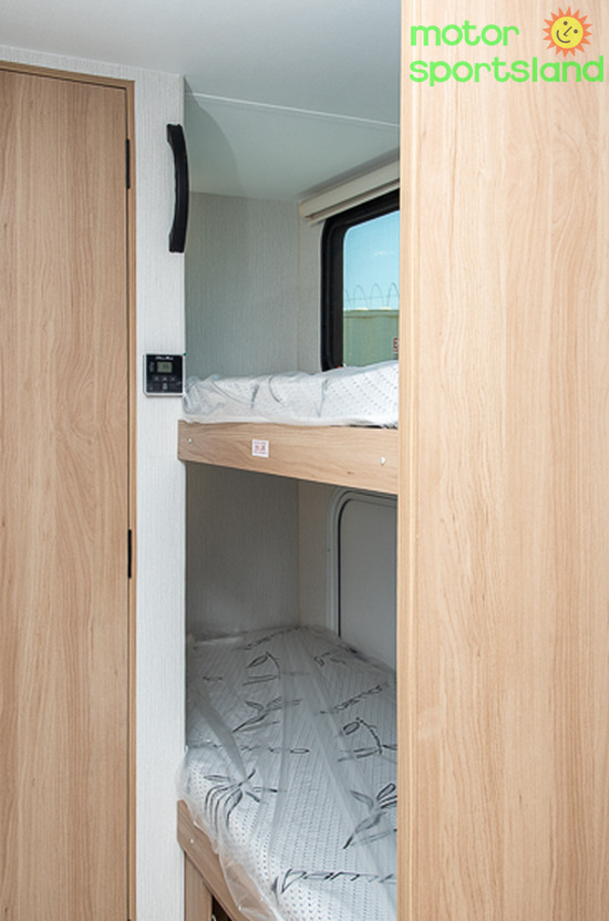 2027 Winnebago Micro Minnie 2200Fbh - Image 23