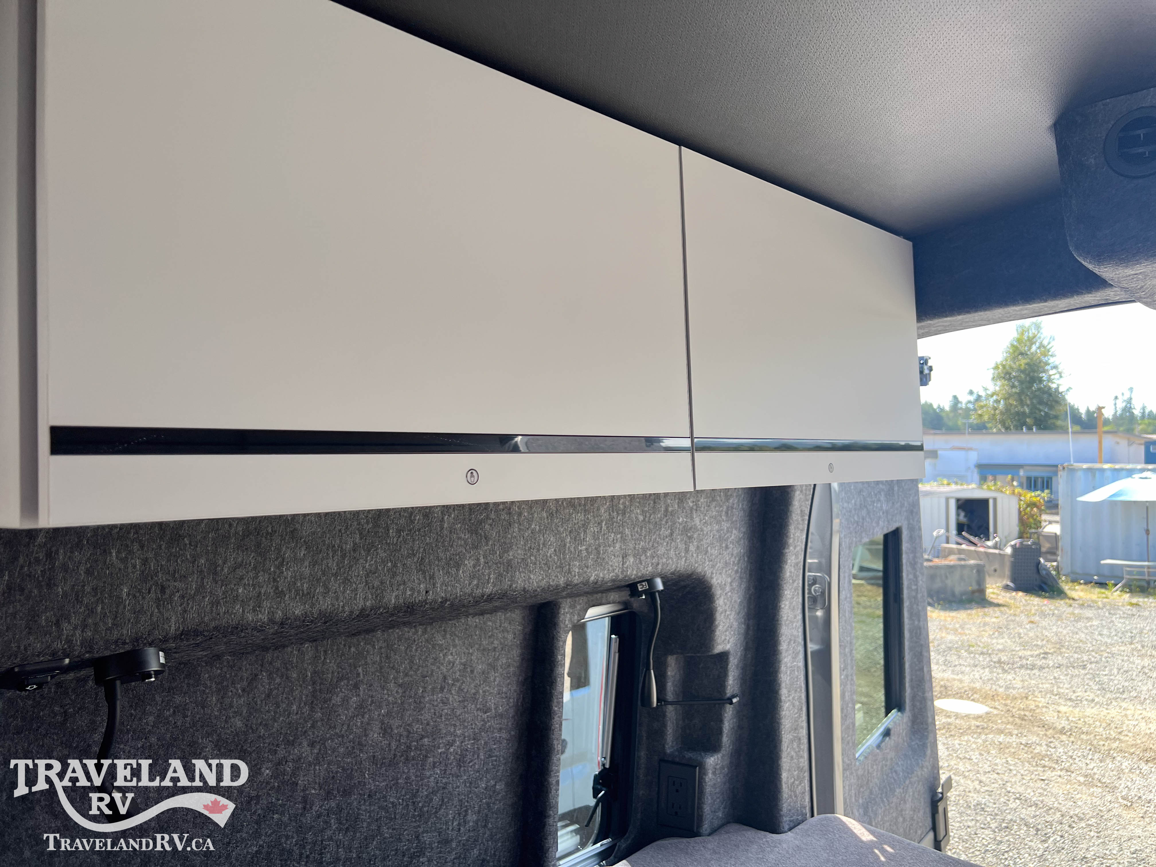 2027 Grand Design Lineage Series VT LVT1 - Image 21