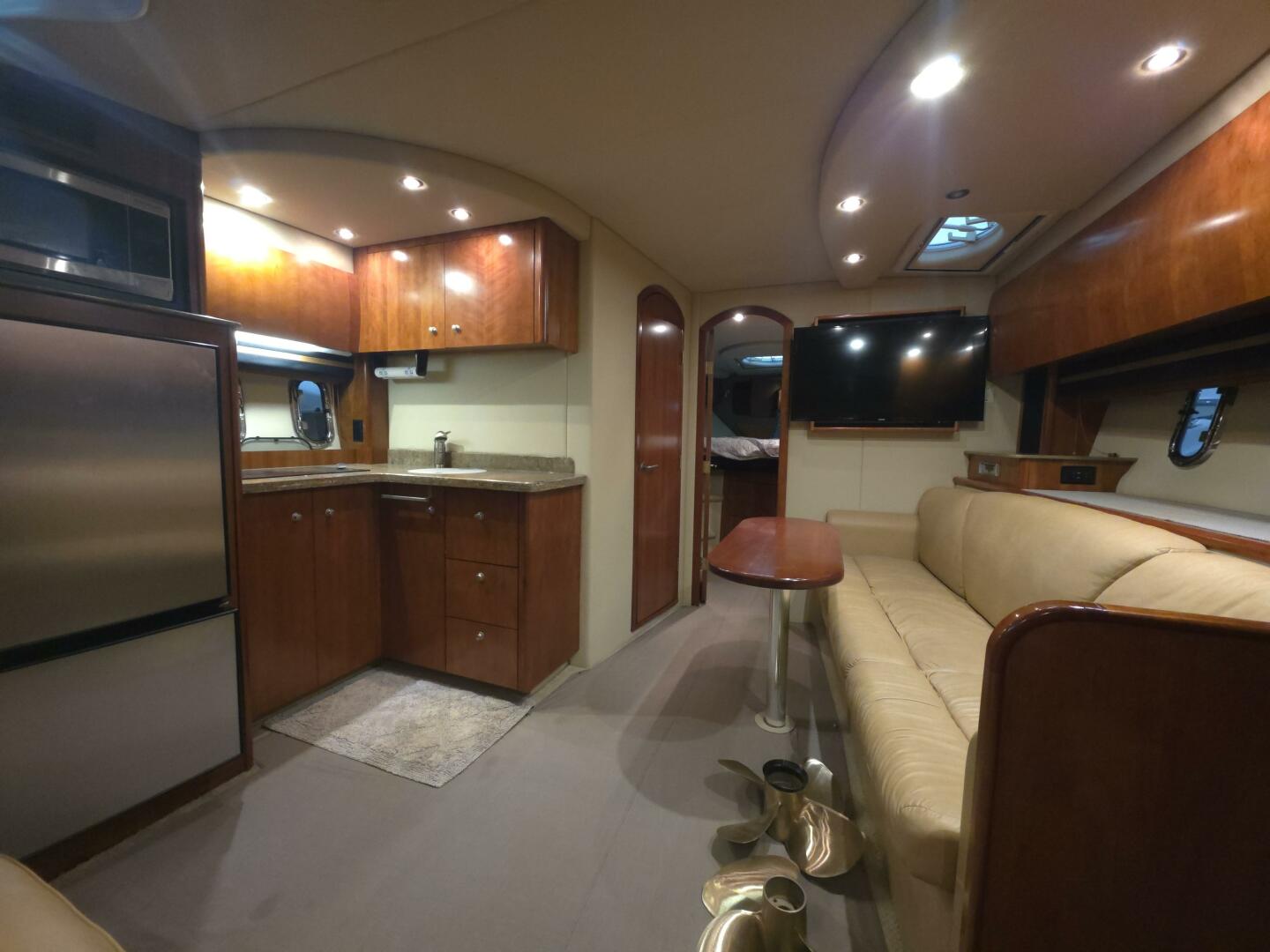 2008 Cruisers Yachts - Image 7