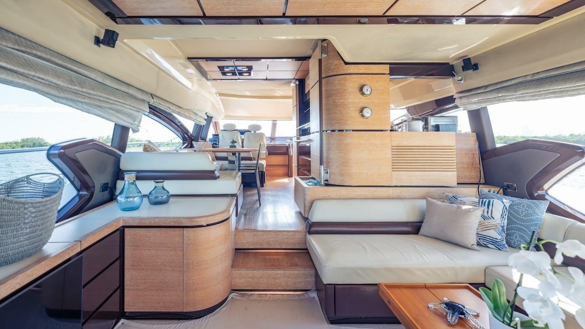 2012 Azimut Evolution - Image 55