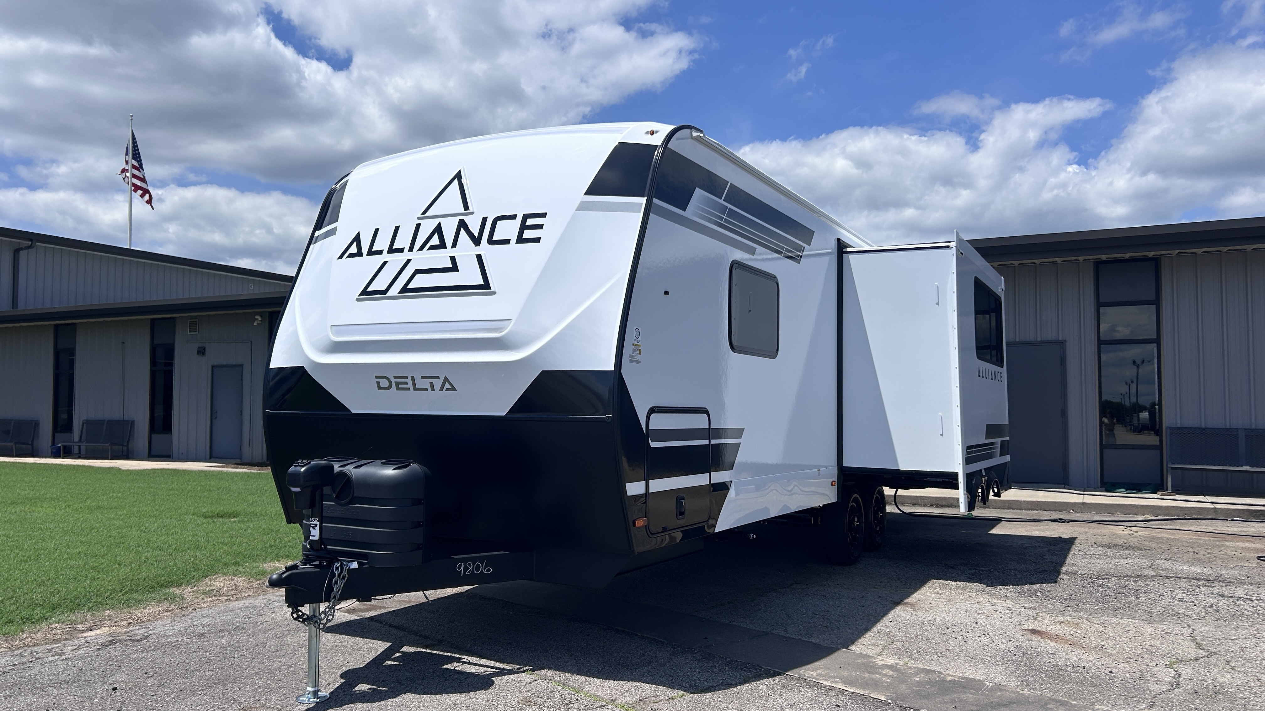 2027 Alliance RV Delta 252RL - Image 4