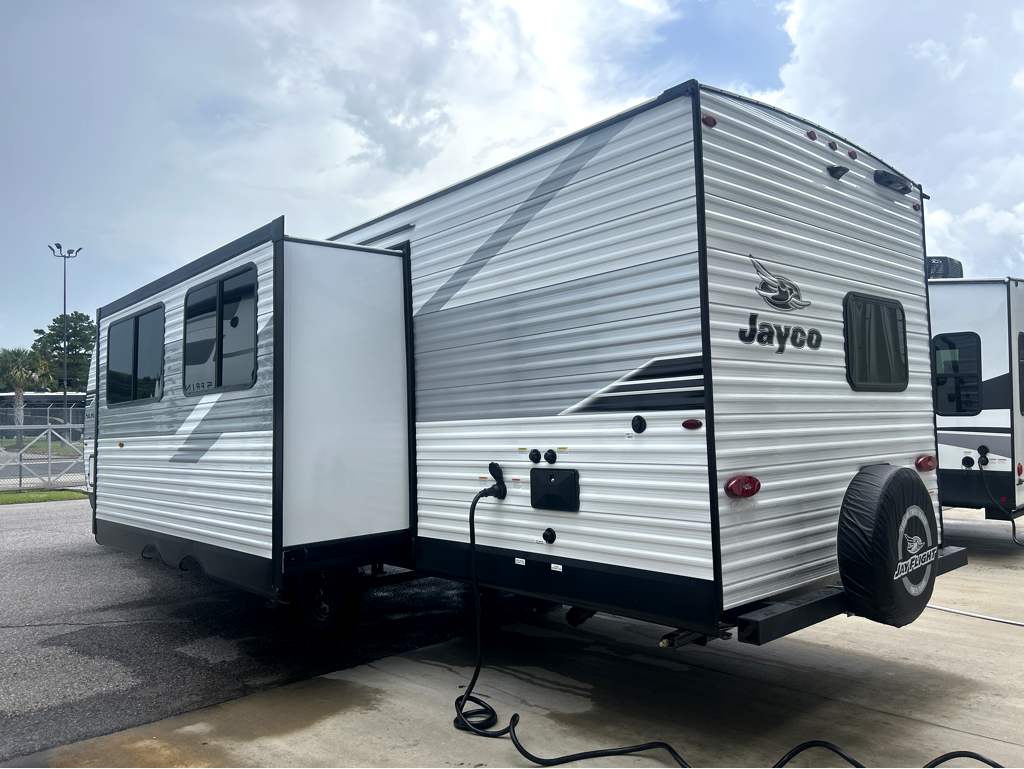 2026 JAYCO JAY FLIGHT SLX 330TBS - Image 3