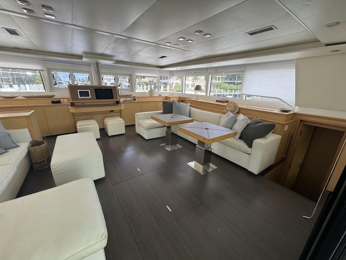 2015 Lagoon - Image 6