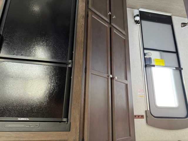 2019 Starcraft Launch Outfitter 24RLS - Image 24