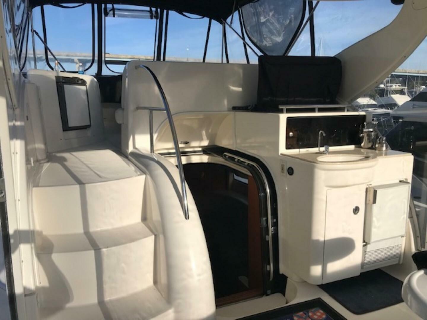 2004 Meridian 459 Motoryacht - Image 7