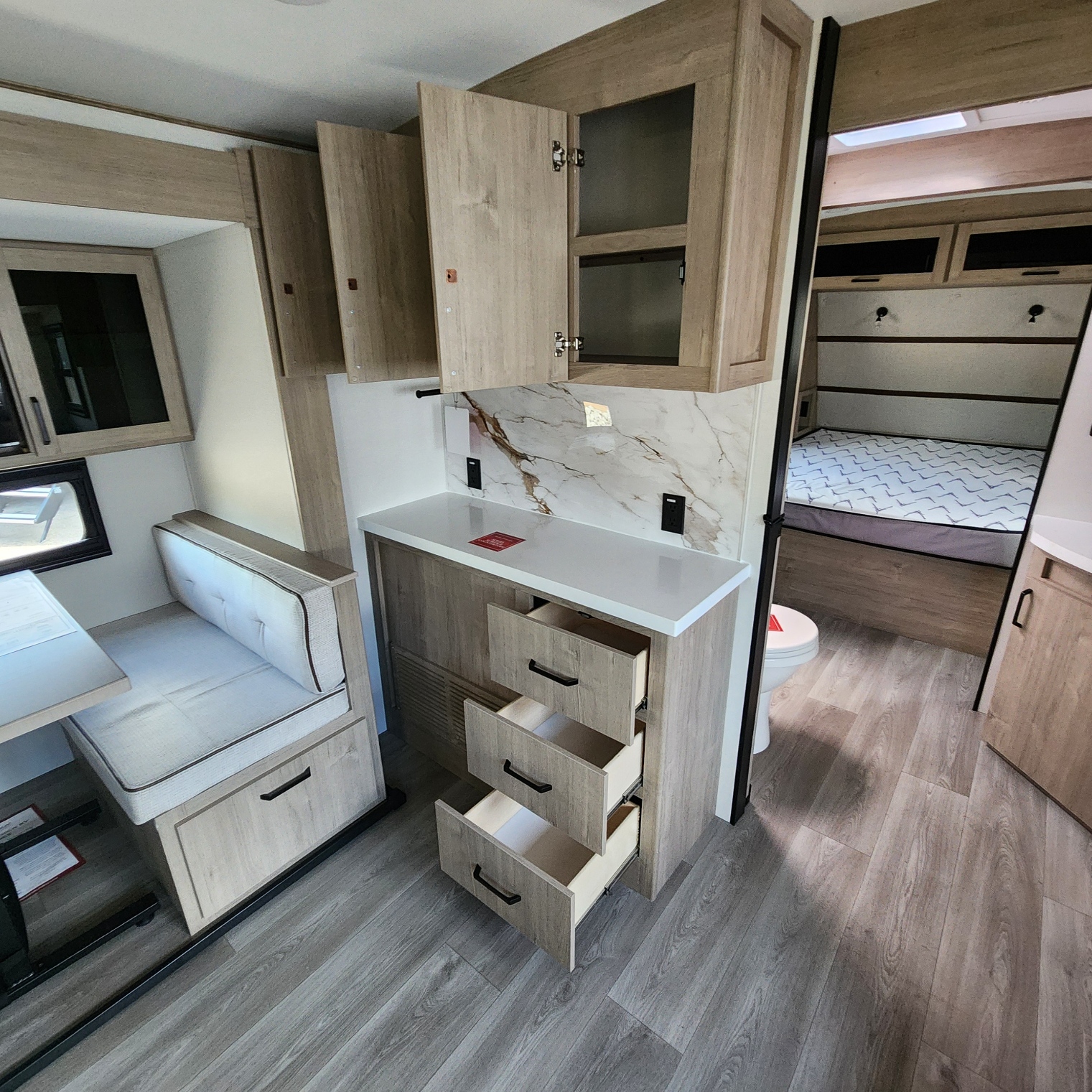 2026 GRAND DESIGN IMAGINE 3210BH - Image 25