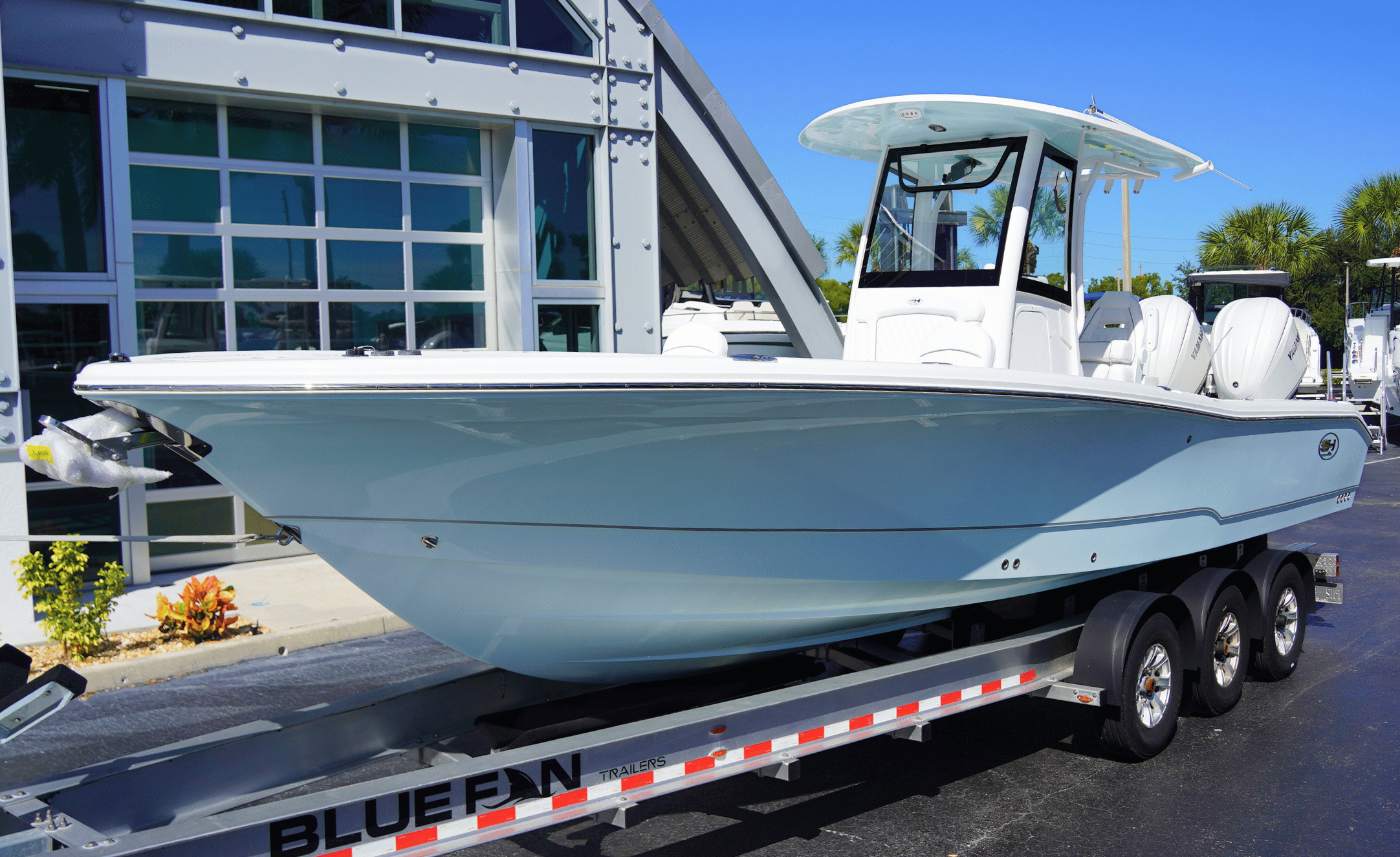 2027 SEA HUNT BX 28 - Image 3