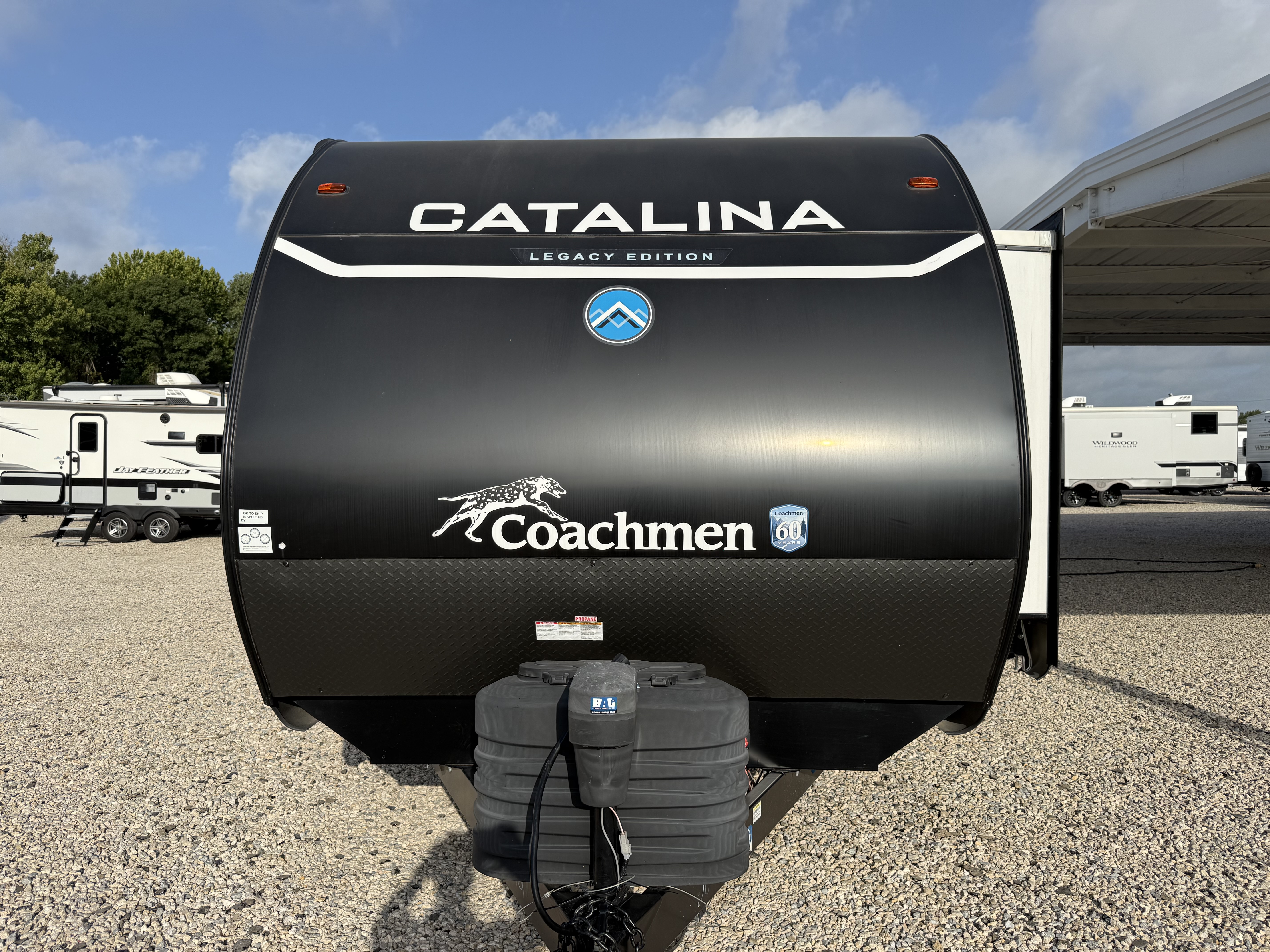 2024 Coachmen Catalina Legacy Edition 303RKDS - Image 2