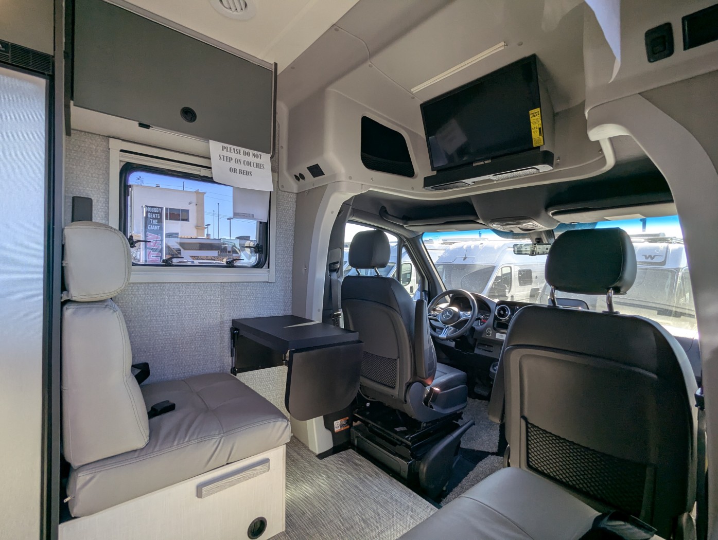 2026 Winnebago EKKO Sprinter 23B AWD - ATH Edition - Image 12