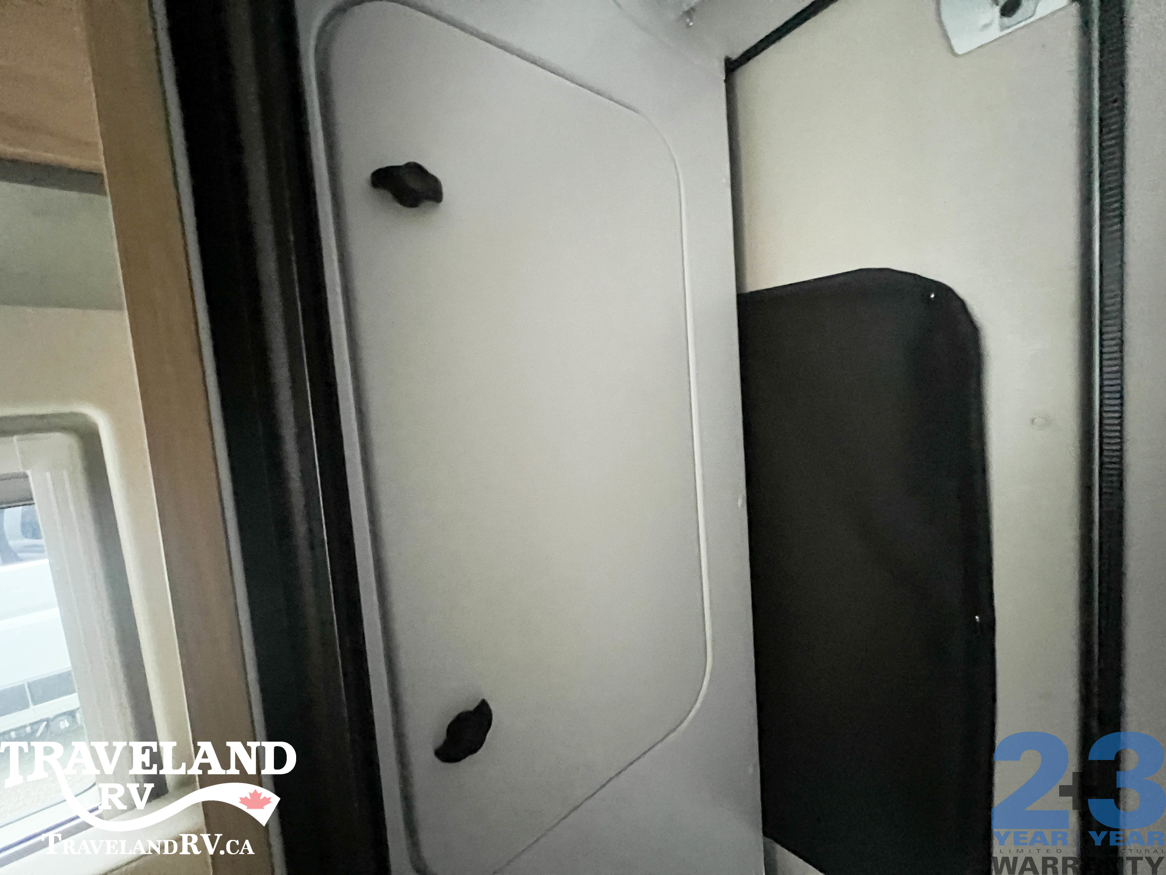 2026 JAYCO SOLSTICE 21T AWD - Image 17