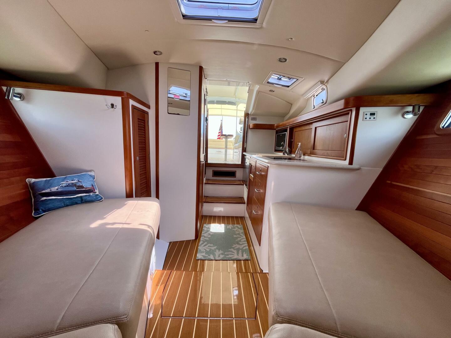 2019 MJM 35z - Image 149
