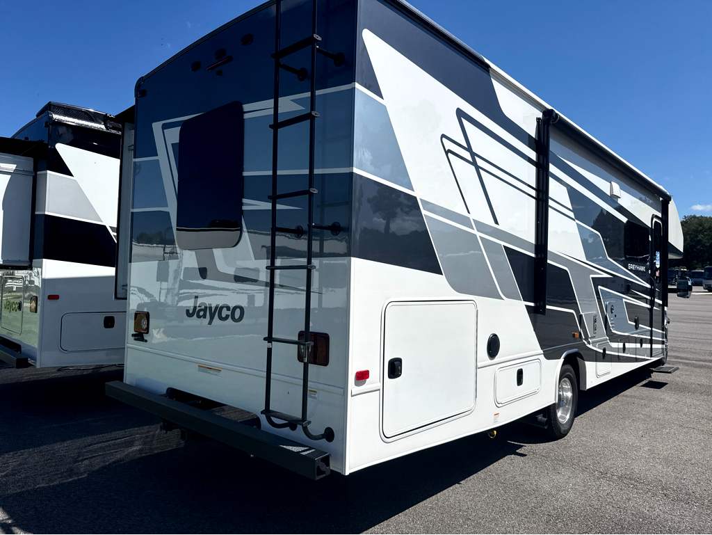 2027 JAYCO GREYHAWK 29MV - Image 4