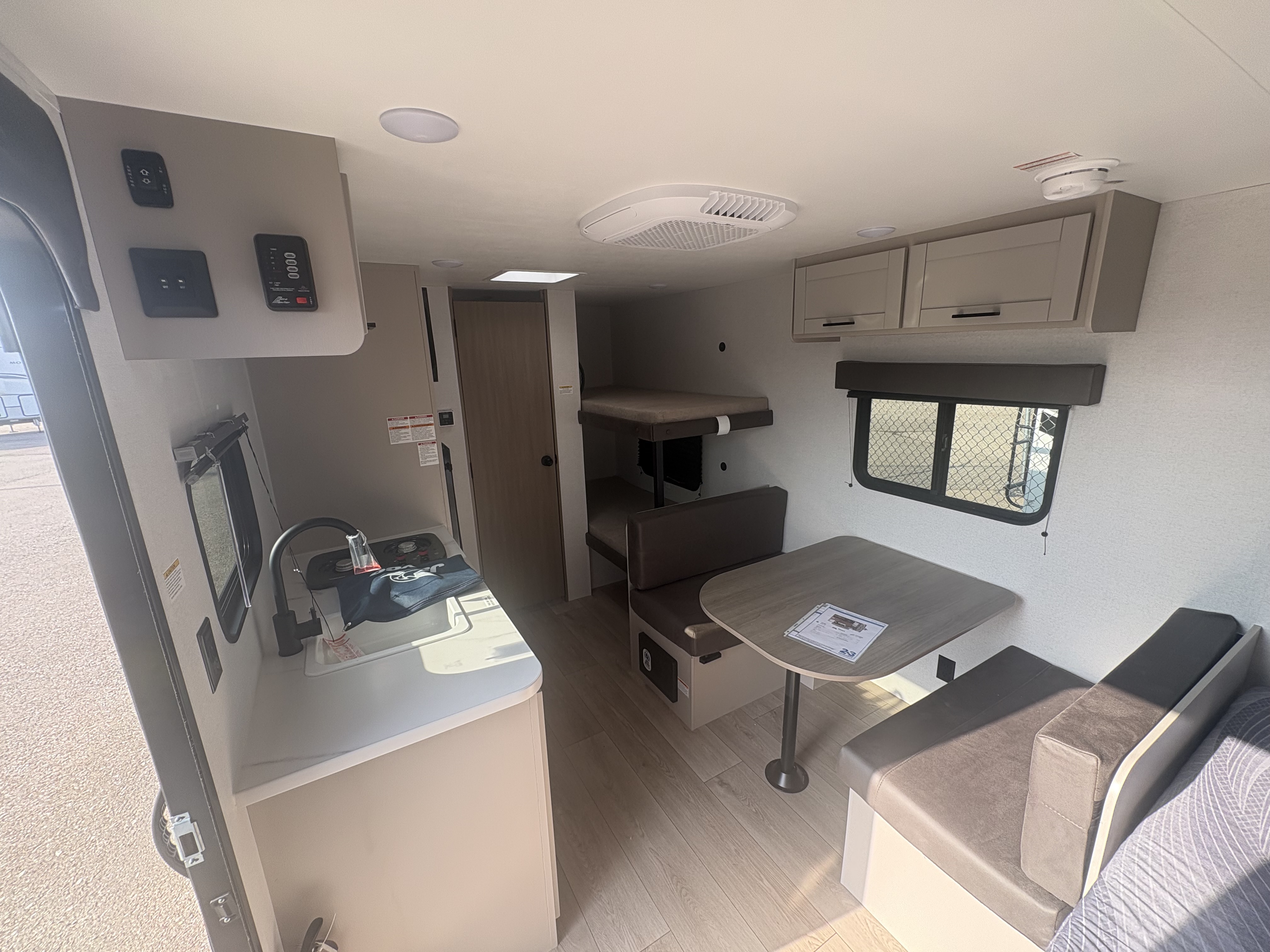 2027 JAYCO JAY FLIGHT 170BH - Image 17