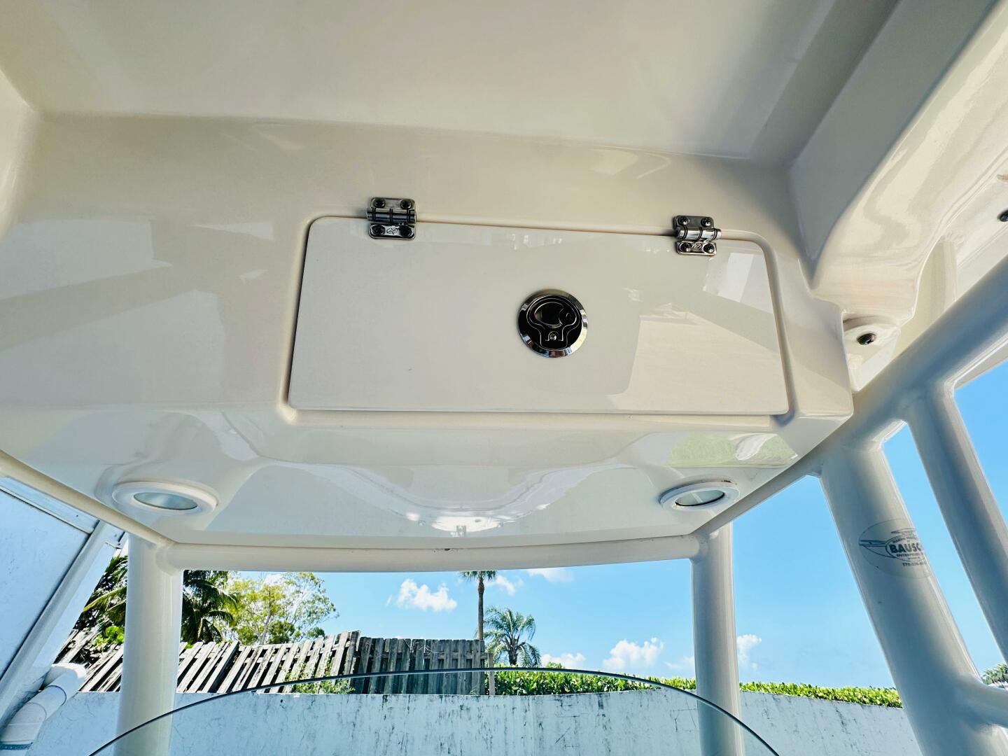 2016 PURSUIT C 238 Center Console Base - Image 46
