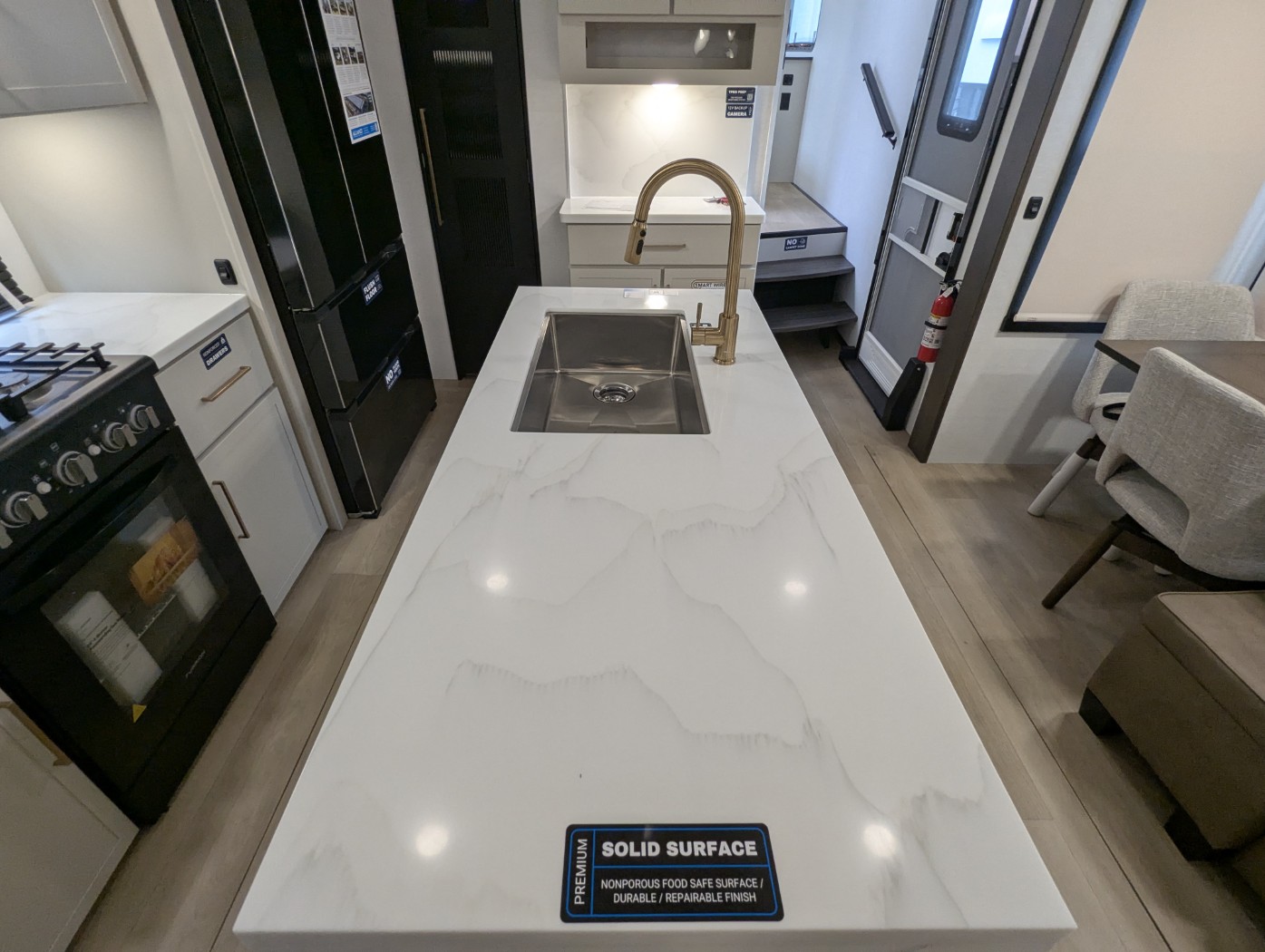 2027 Alliance RV Paradigm 310RL - Image 45