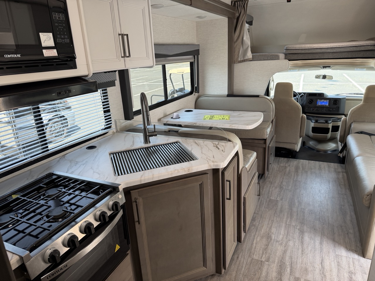 2025 Thor Motor Coach Four Winds 28Z - Image 18
