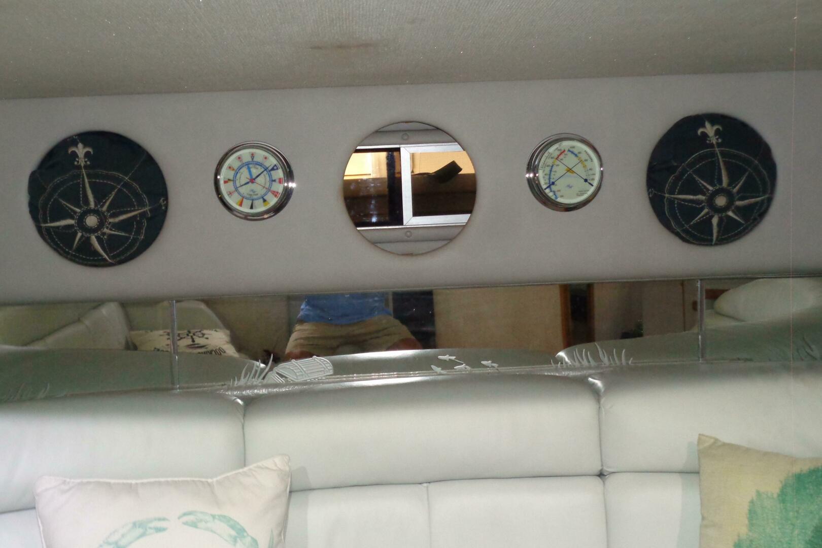 1991 Sea Ray 480 Sundancer - Image 54