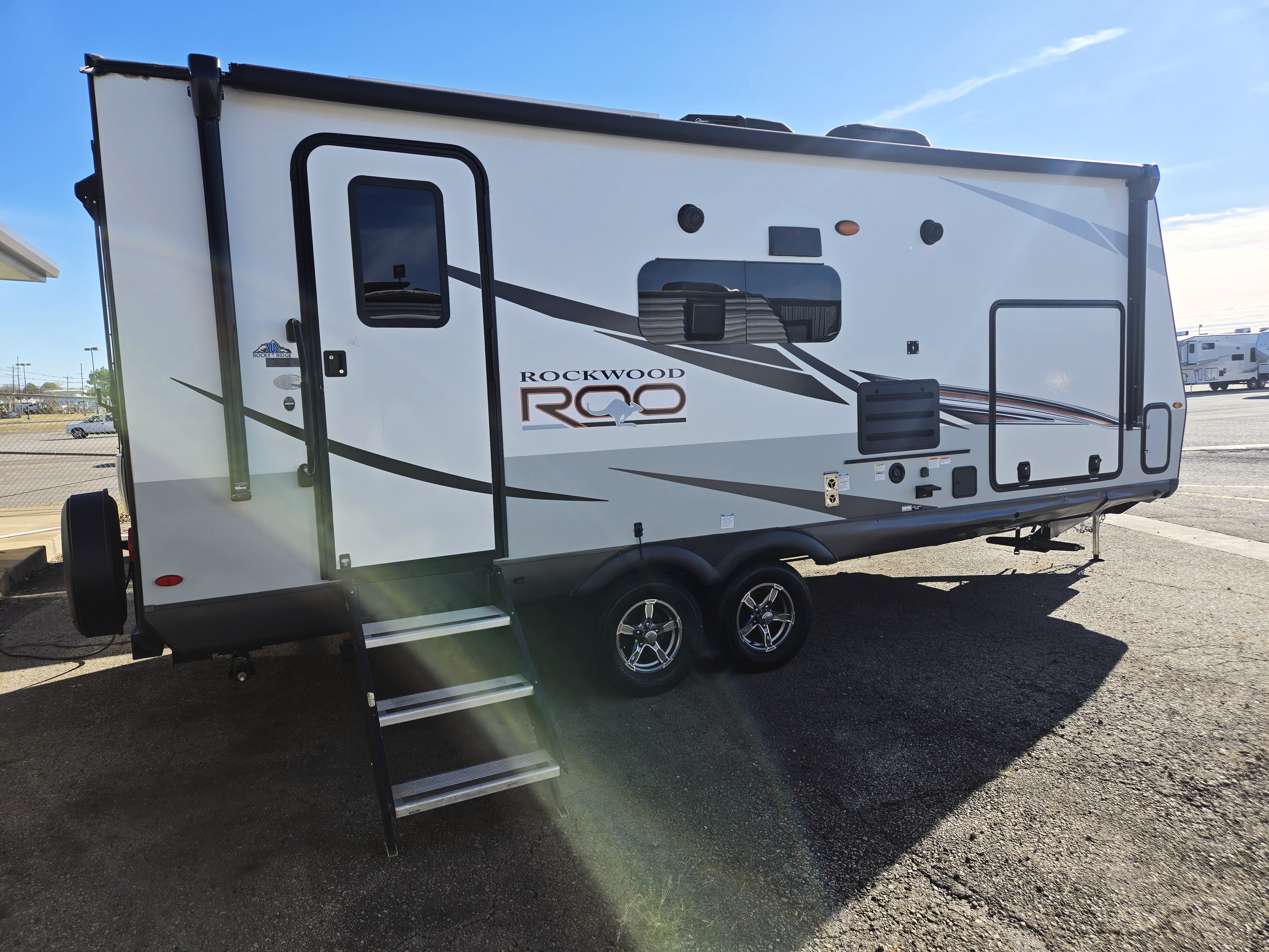2022 Forest River Rockwood Roo 235S - Image 7
