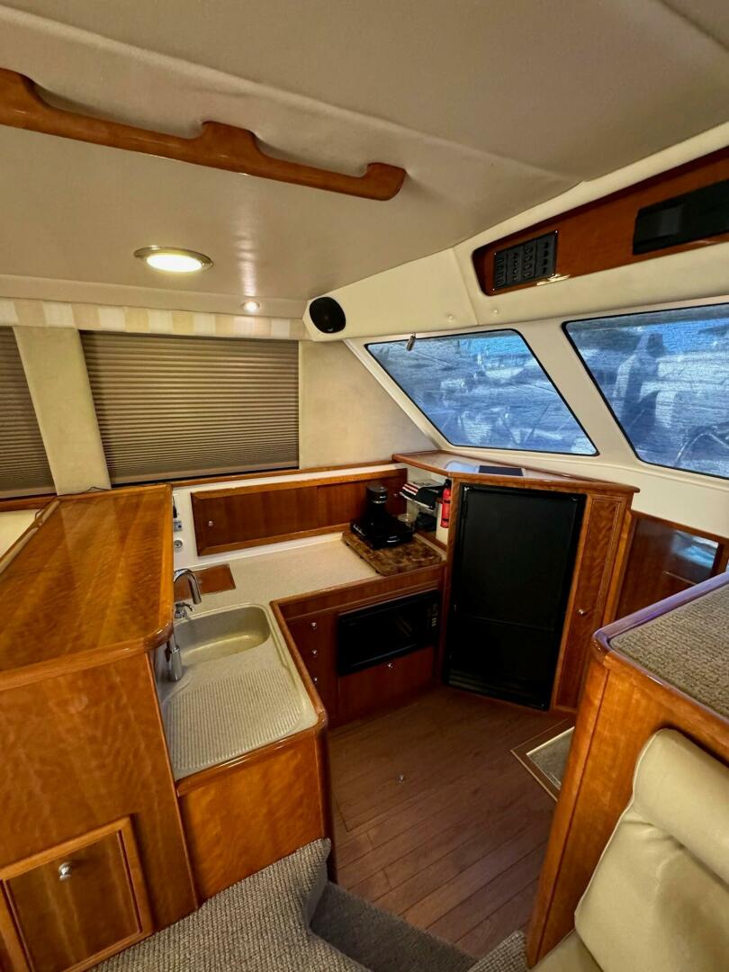 2002 Riviera 43 Flybridge - Image 3
