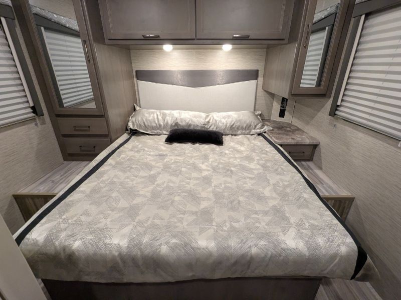 2024 Thor Motor Coach Four Winds