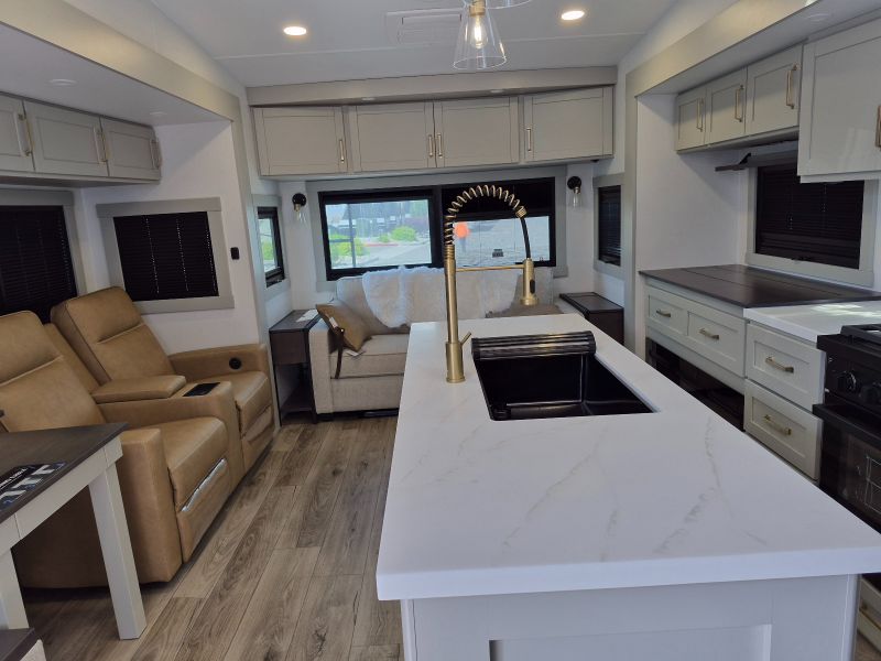 2026 Brinkley RV Model Z 3100 - Image 5