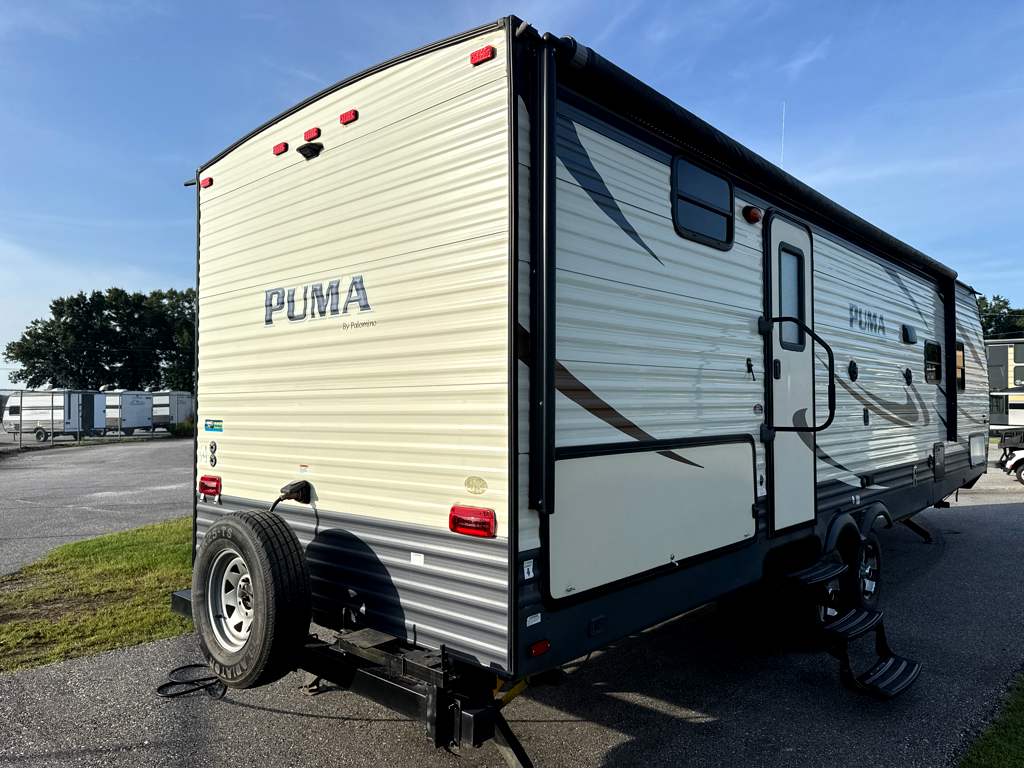 2017 PALOMINO PUMA 28FQDB - Image 6
