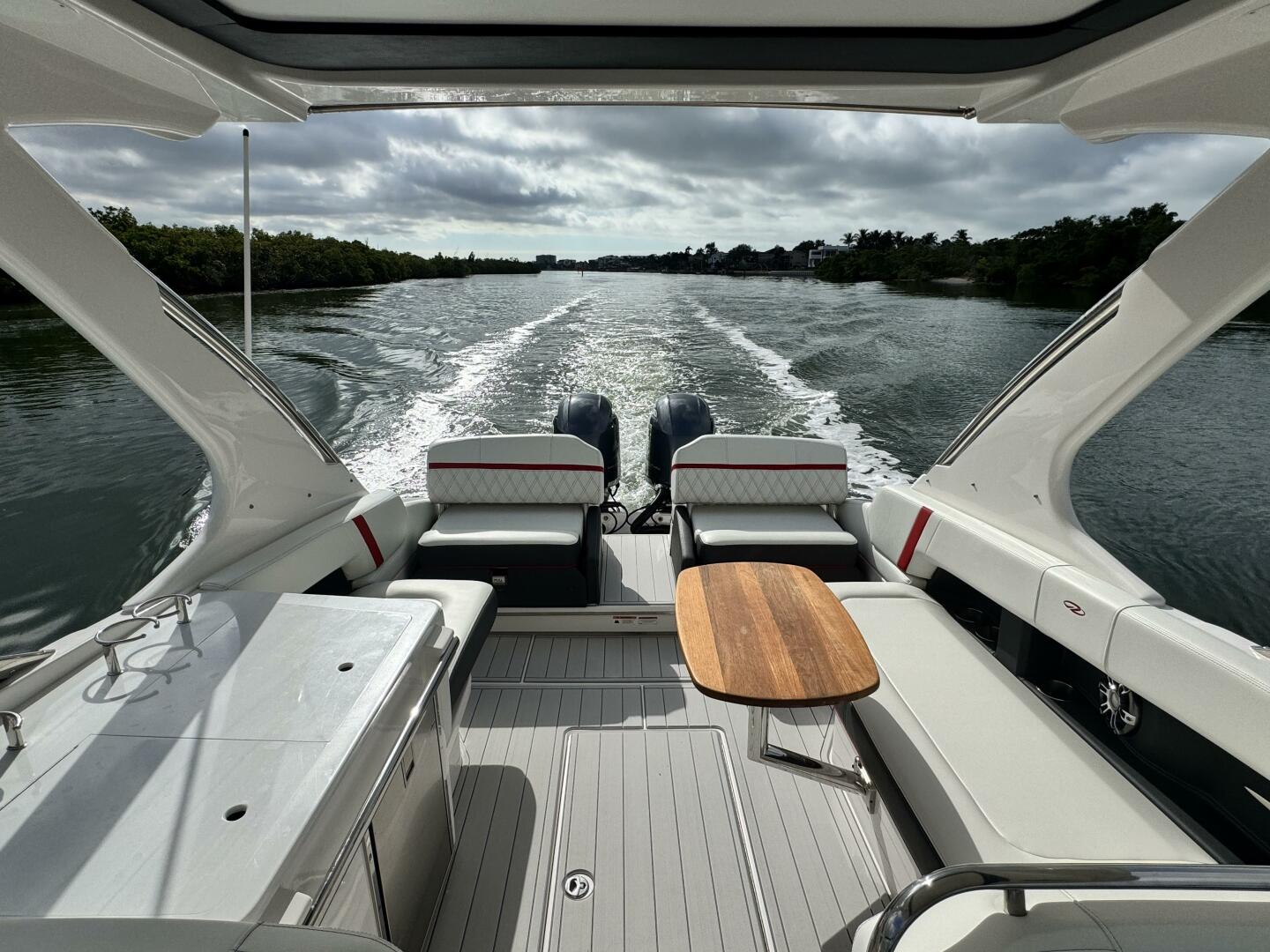 2023 Regal 29 OBX - Image 16