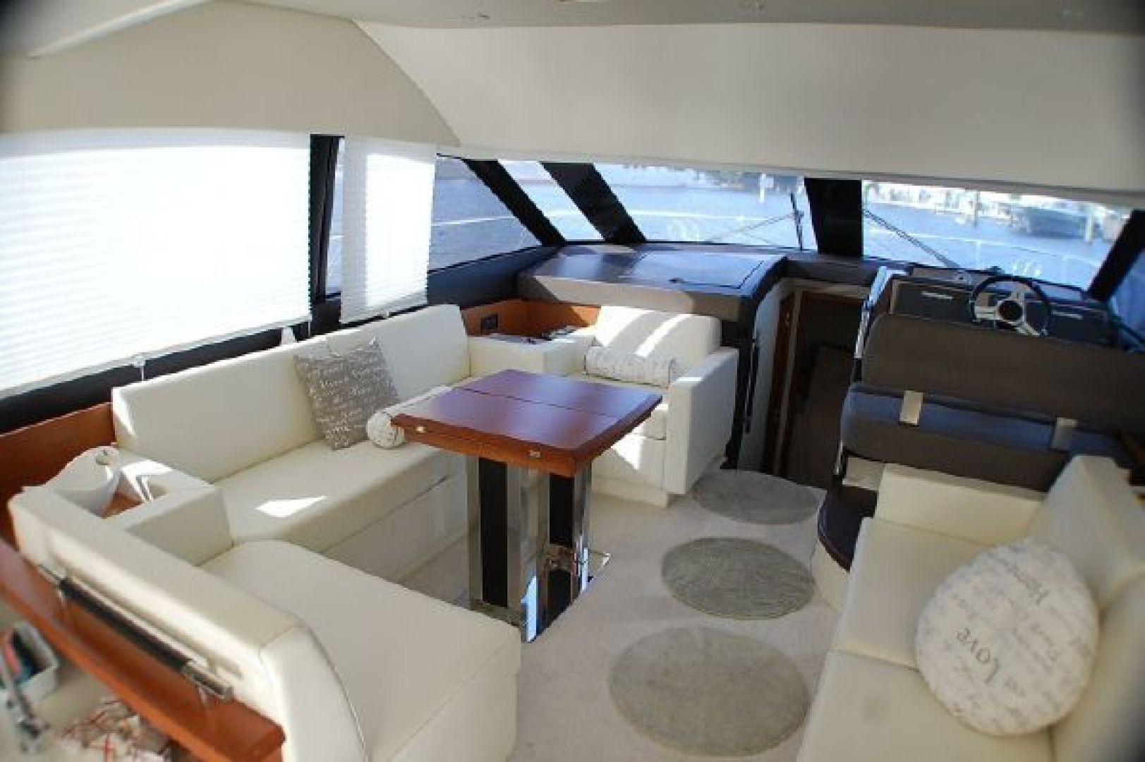 2014 Prestige 500 - Image 10