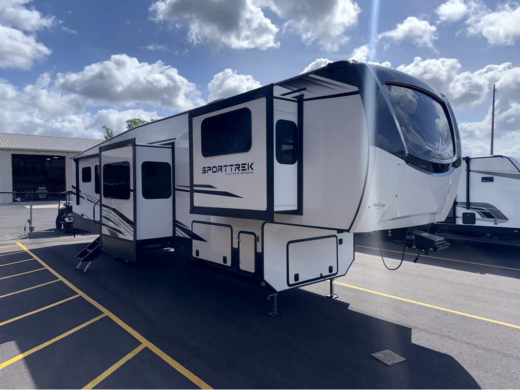 2026 VENTURE RV SPORTTREK 365VFL - Image 1